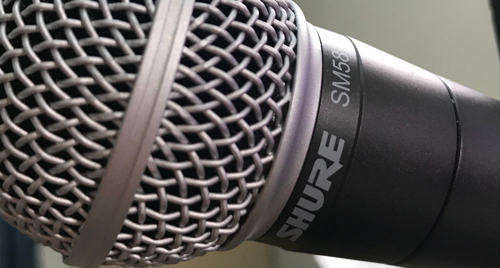 SHURE SM58